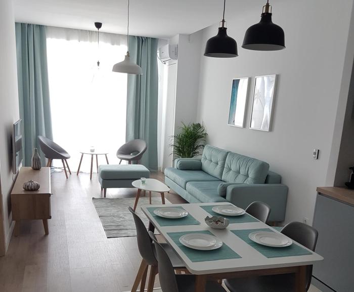 Onix Blue 17 - Mamaia Nord