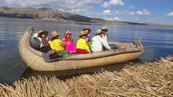 Uros Titicaca Aru Lodge