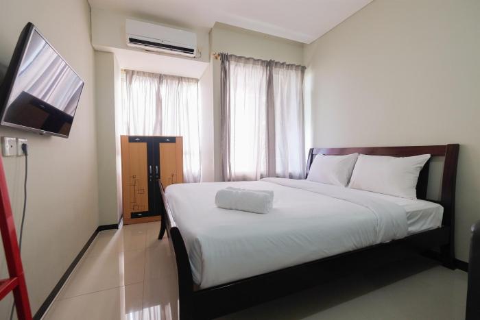 Garden View Studio at Nifarro Park Apartment By Travelio