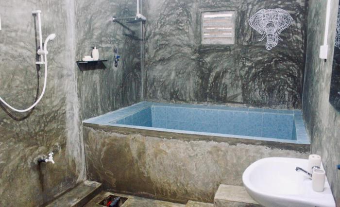 Green Leaves Garden - Pinnawala