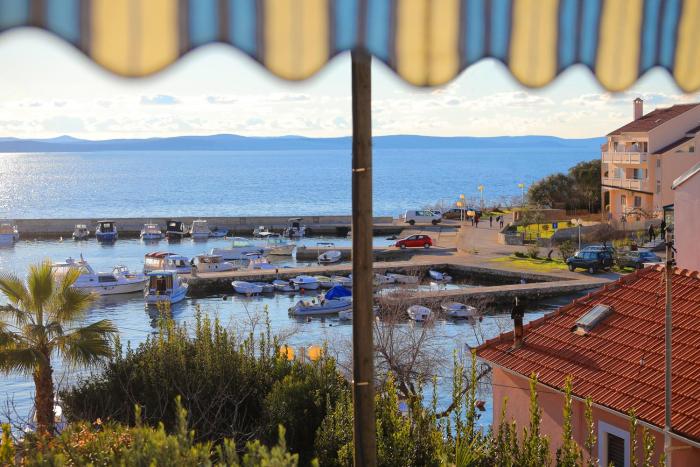 Apartment Tea with Sea View