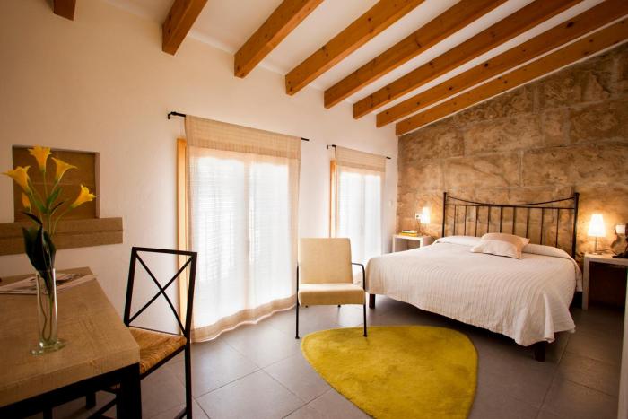 LHost Boutique Rooms