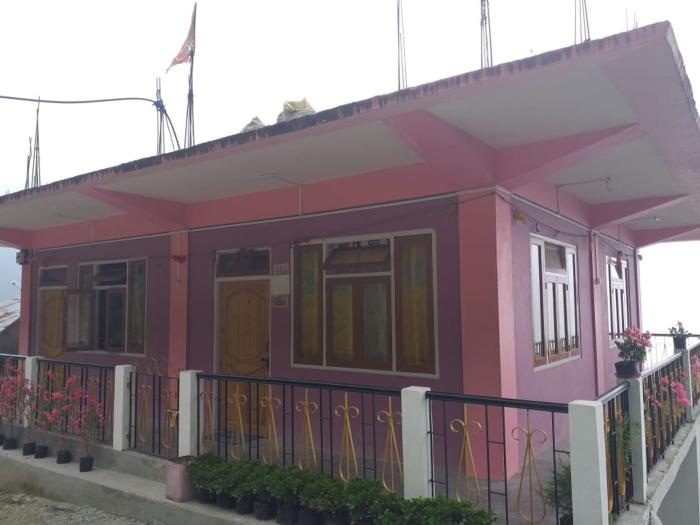 Ashis Homestay