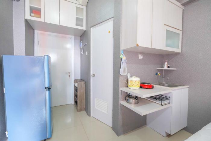Mini Studio Green Pramuka Apartment By Travelio