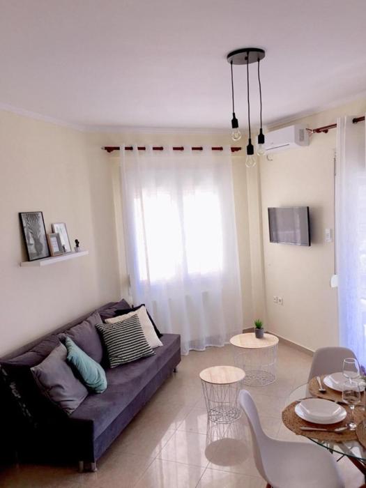 Minimal Apartment Kavala