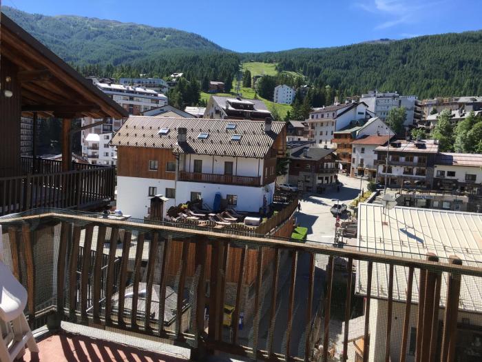 Walking distance from chairlift and center-60 sq m Wi-Fi Casa Lucia