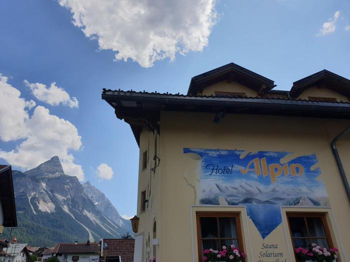 Hotel Alpin