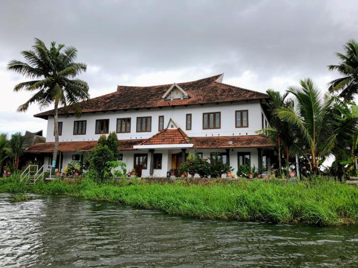 Ayanas Homestay