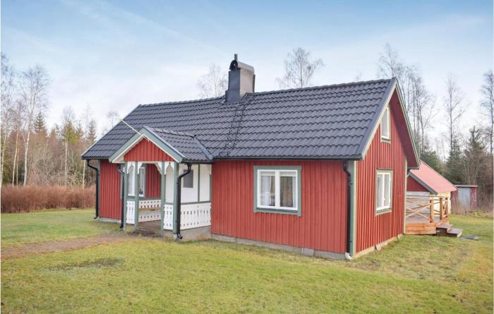 Three-Bedroom Holiday Home In Dio