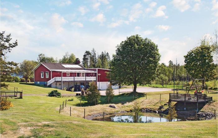 4 Bedroom Lovely Home In Målerås