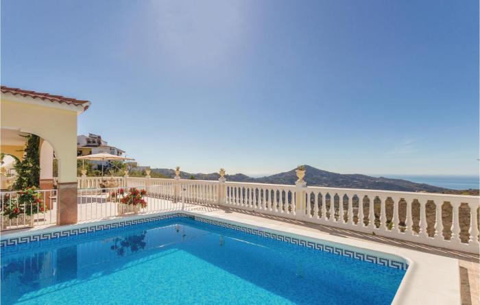 3 Bedroom Awesome Home In Corumbela