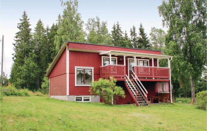 Two-Bedroom Holiday Home In Rottne