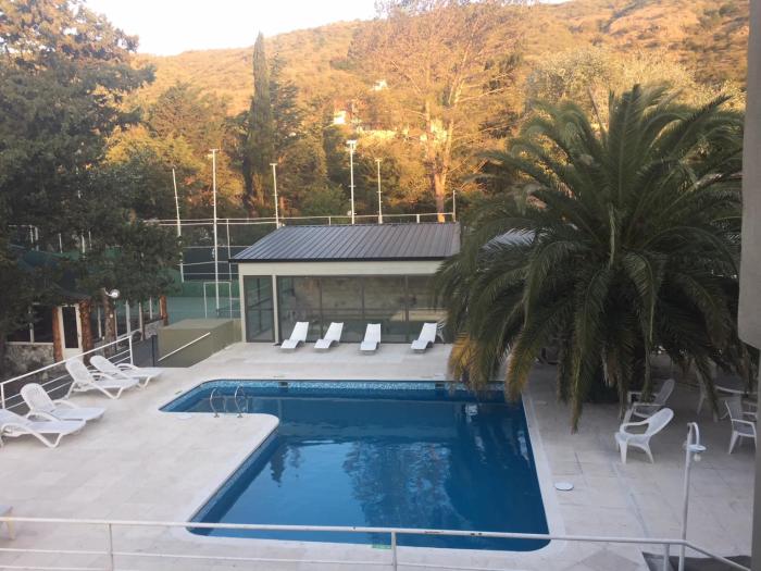 Apart-Hotel Giberts House