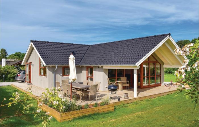 3 Bedroom Beautiful Home In Humble