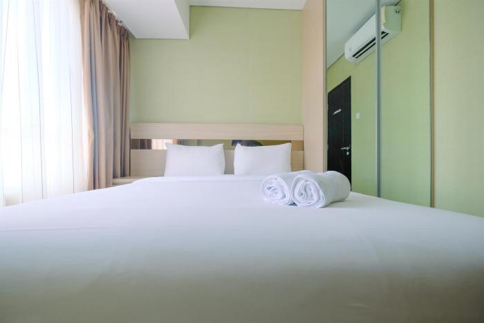 Comfy 2BR Apartment at Nifarro Park Pasar Minggu By Travelio