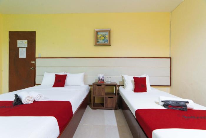 RedDoorz near Notre Dame of Dadiangas University