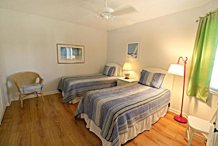 Ocean Village Club J26