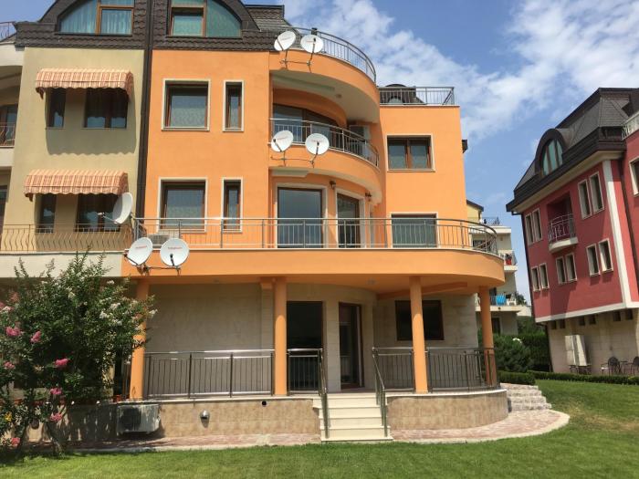 Villa Excelsior
