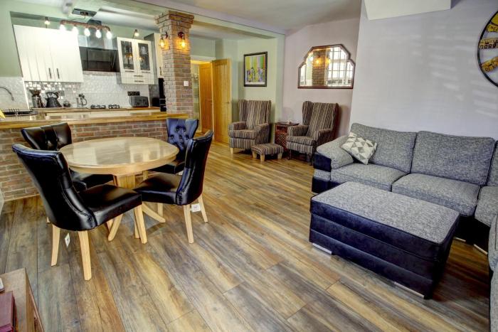 The Old Joiners Shop