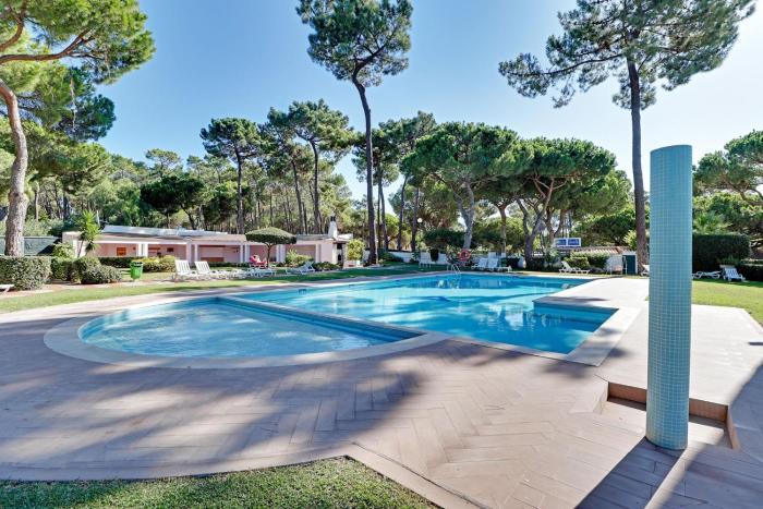 Vilamoura Golf Villa 1 by Homing
