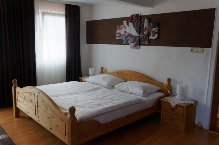 Pension Burger - Bed & Breakfast