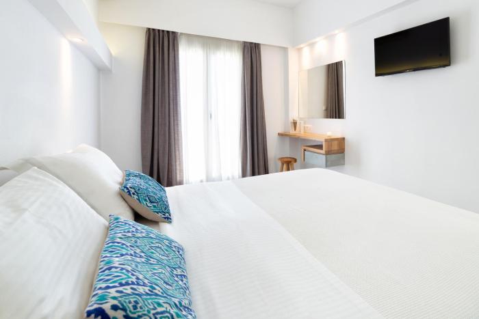Golden Beach Hotel