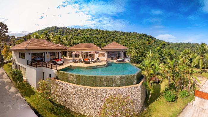 5 Bedroom Sea View Villa Bubbles SDV376 By Samui Dream Villas