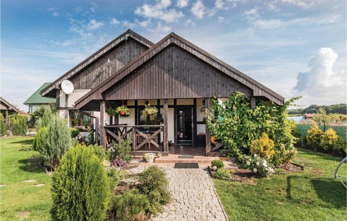 Pet Friendly Home In Bedzin With Wifi