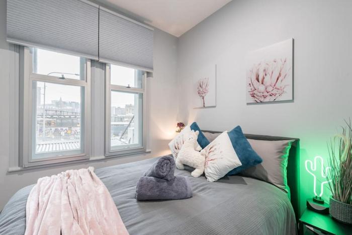 1 Private Double Bed With En-Suite Bathroom In Sydney CBD Near Train UTS DarlingHar&ICC&C hinatown - ROOM ONLY