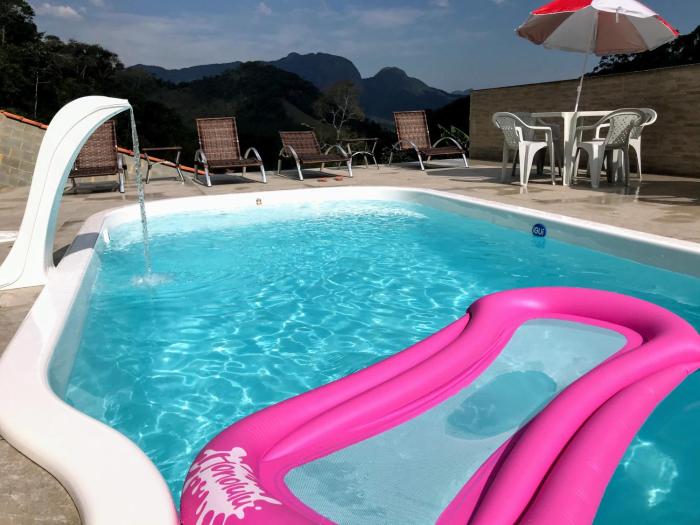 Casa com piscina Paraíso da Serra