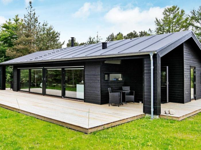 9 person holiday home in Hals-By Traum