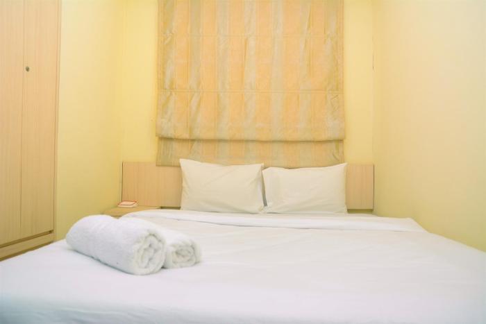 Chic and Cozy Studio Apartment at Menteng Square By Travelio