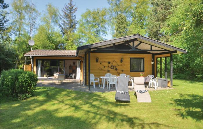 Holiday Home Skovlindvej Væggerløse Xi