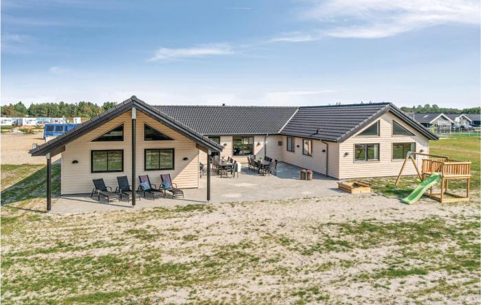 Lovely Home In Nørre Nebel With Wifi