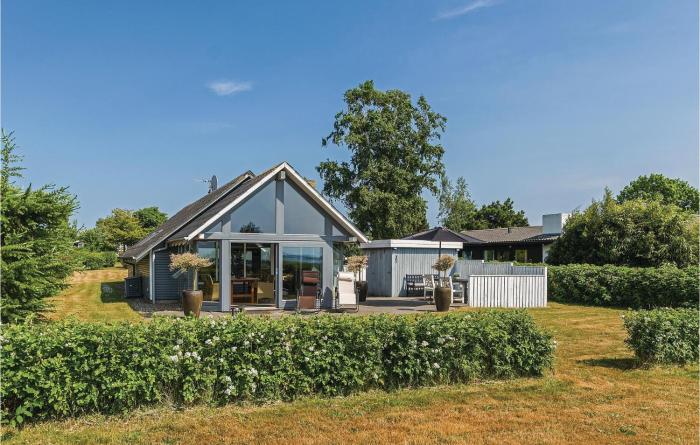Three-Bedroom Holiday Home In Svendborg