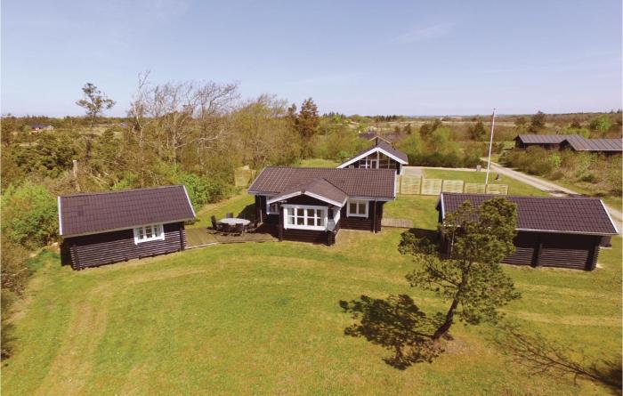 Two-Bedroom Holiday Home In Skjern
