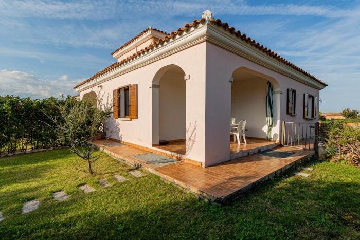 Appartamento Residenziale Trilocale 4 posti letto via Sardegna San Teodoro