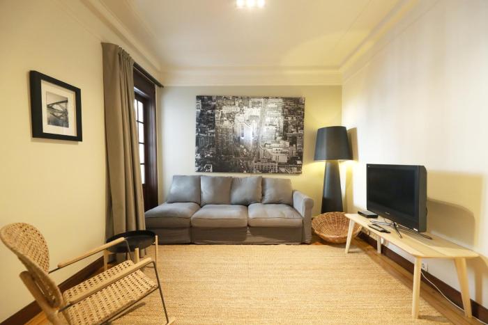 FLH Porto Spacious Flat