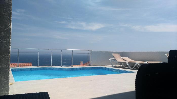 Villa Vue Panoramique sur la mer piscine clim classee 4 etoiles meuble tourisme