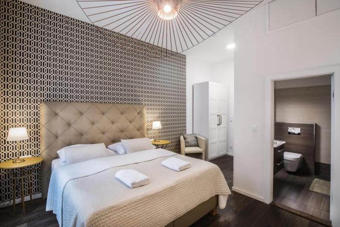 Luxury Modern Designed Oldtown Apartment