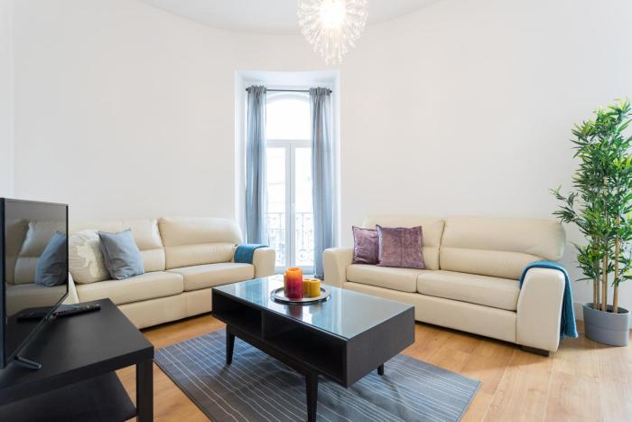 FLH Graça Spacious Flat