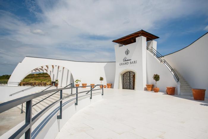 Chateau GRAND BARI