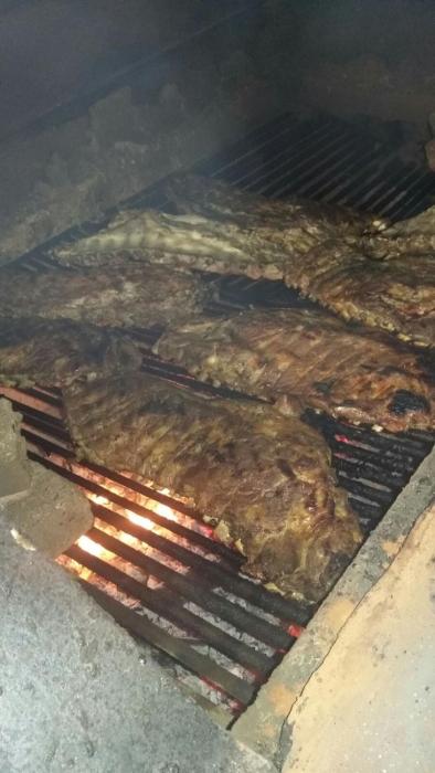 La famosa costillas a la leña