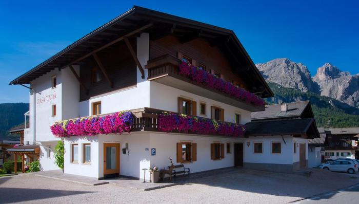 Garni Ciasa Tamà Sas di Pezzedi Eriberto e Neumair Hermine