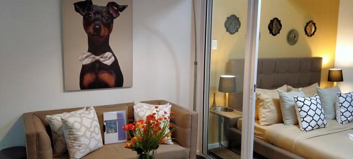 AZURE Urban Resort Residences 1BR Condo with huge wavepool & man-made beach near Airport