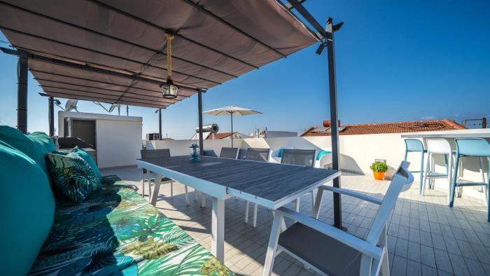 Veranda Panormo