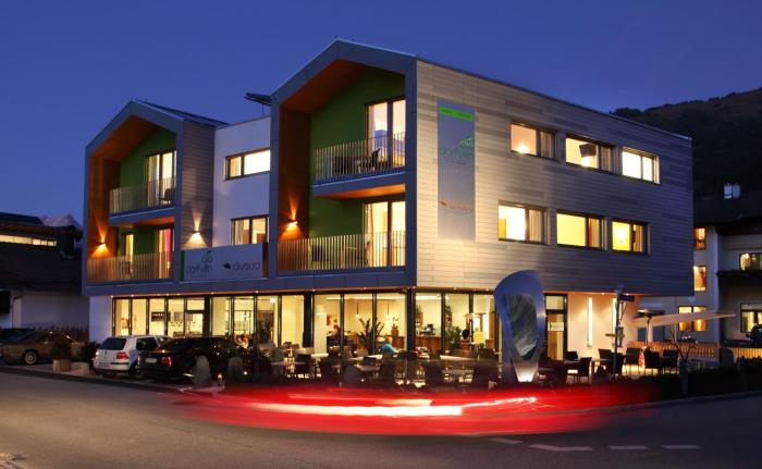 Die Dorfvilla - Includes Tauern Spa Kaprun Wellness Access 13 km away