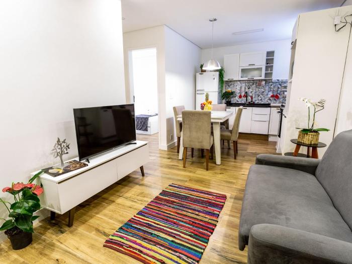 Apartamento com 2 Quartos em Alto de Pinheiros