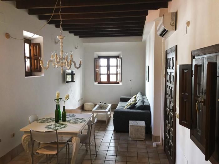 Apartment in Elvira Street with Wifi