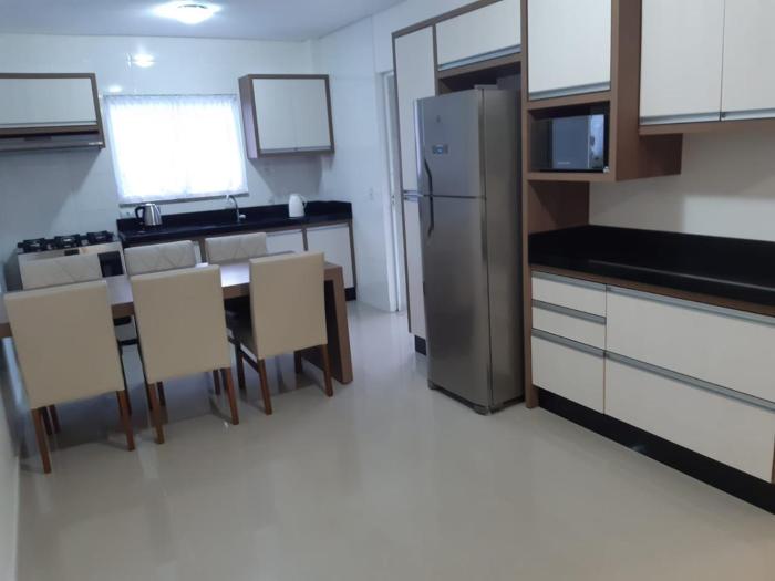 Apartamento 2 dormitório praia de Bombas
